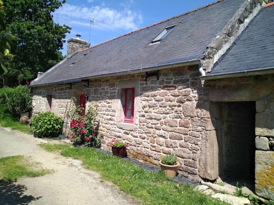 Les Crins De Gaia Villa Plogastel-Saint-Germain Exteriör bild